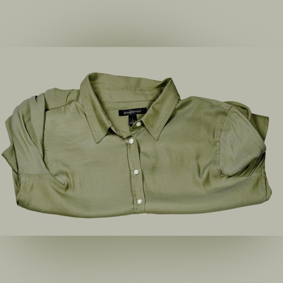 Banana Republic Olive Green Dillon Long Sleeve Button-Up Shirt – Size L - Picture 10 of 15